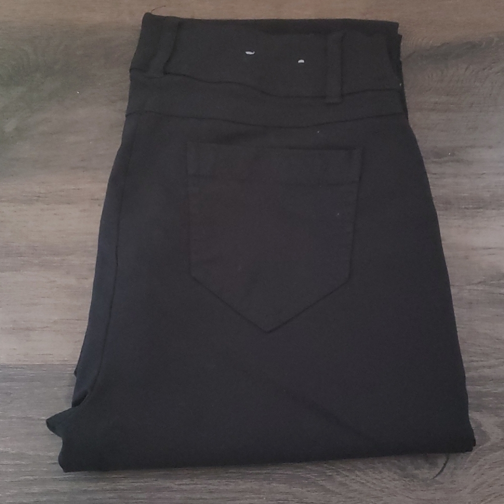 JM Collection petite size 6P, pants